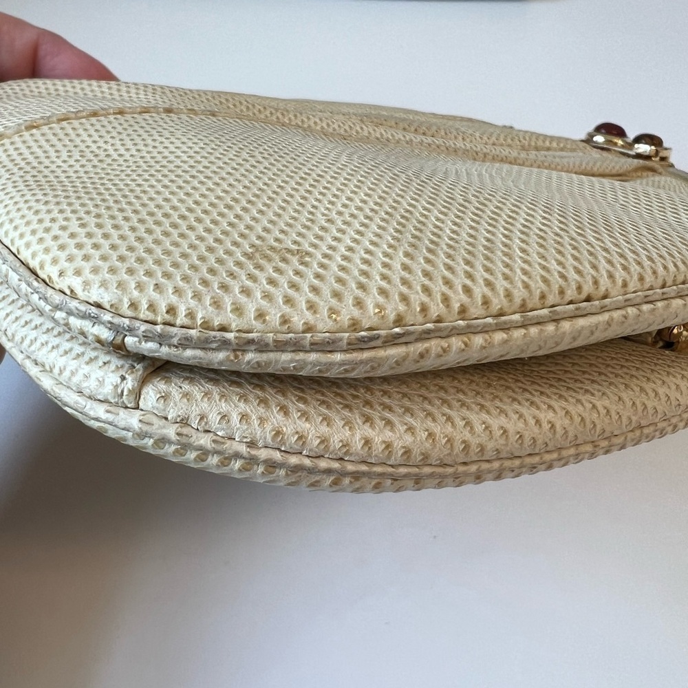 Judith Leiber Vintage Lizard Skin Bag. Good Condition. - Picture 3 of 16